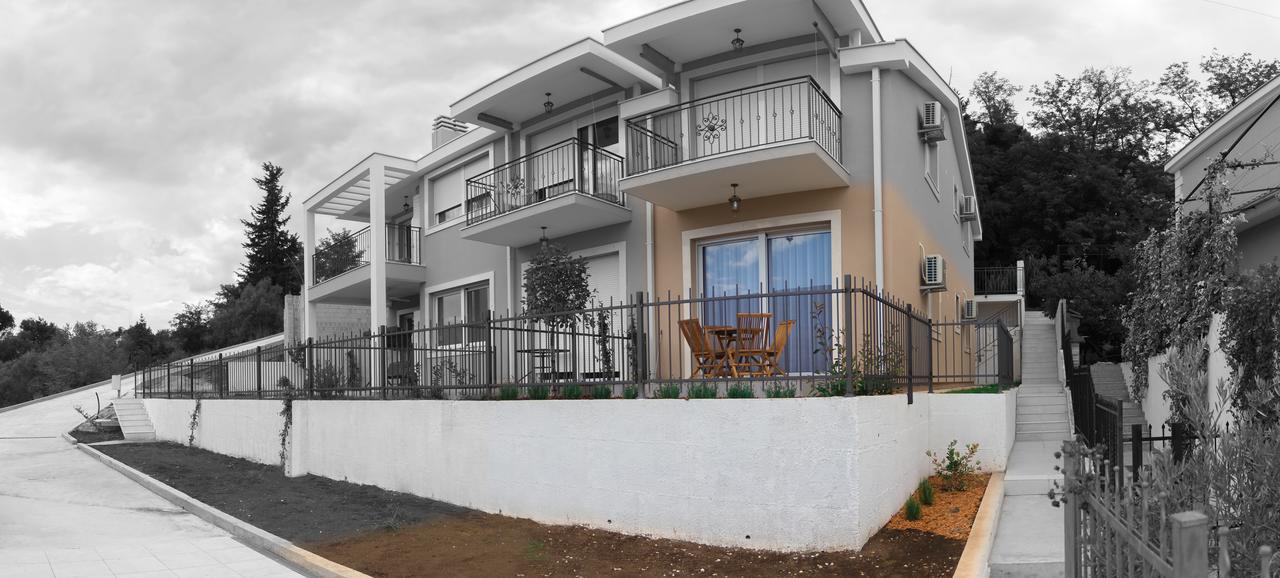 Apartment Soleada Vida ヘルツェグ・ノヴィ エクステリア 写真