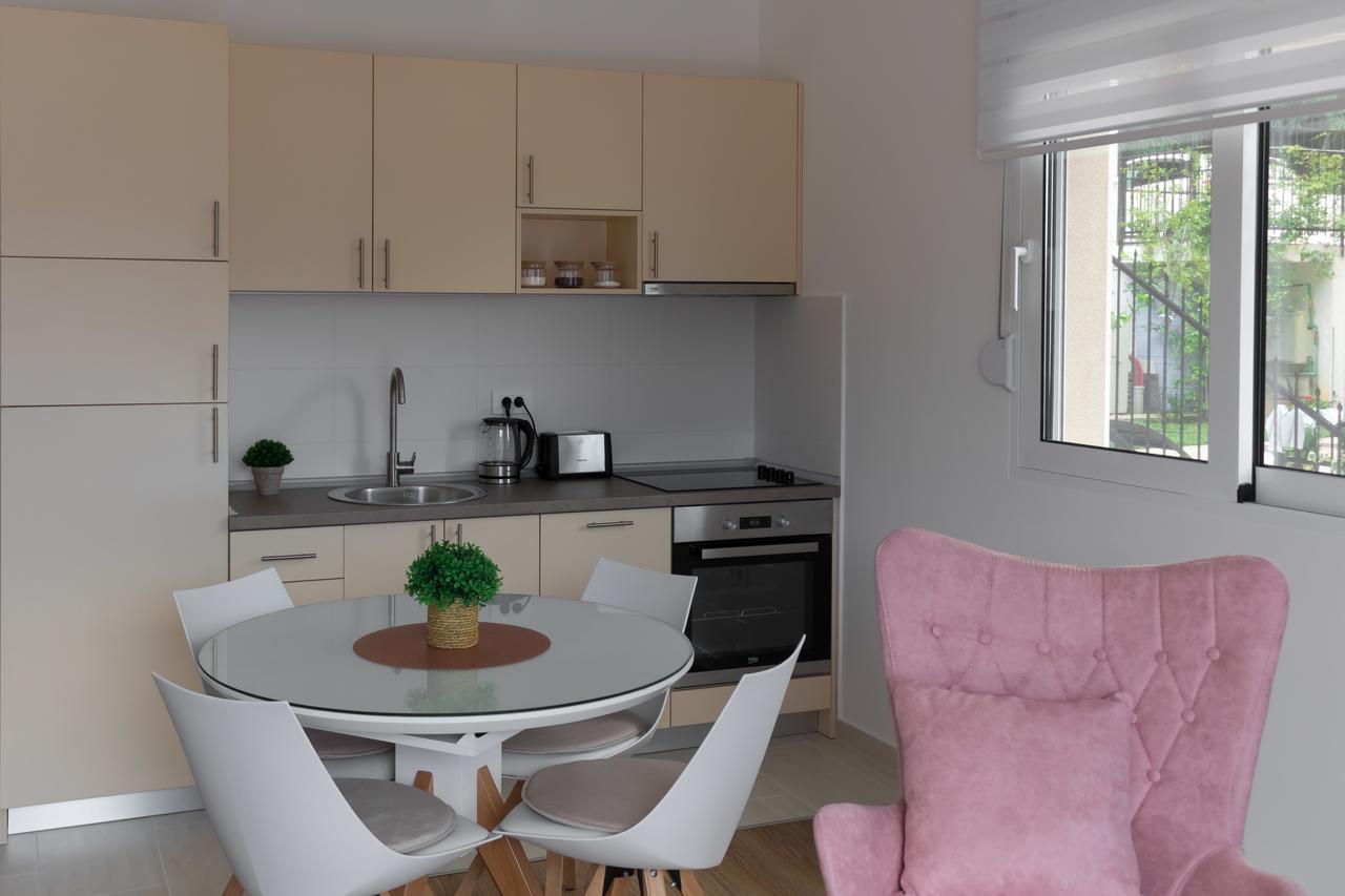 Apartment Soleada Vida ヘルツェグ・ノヴィ エクステリア 写真